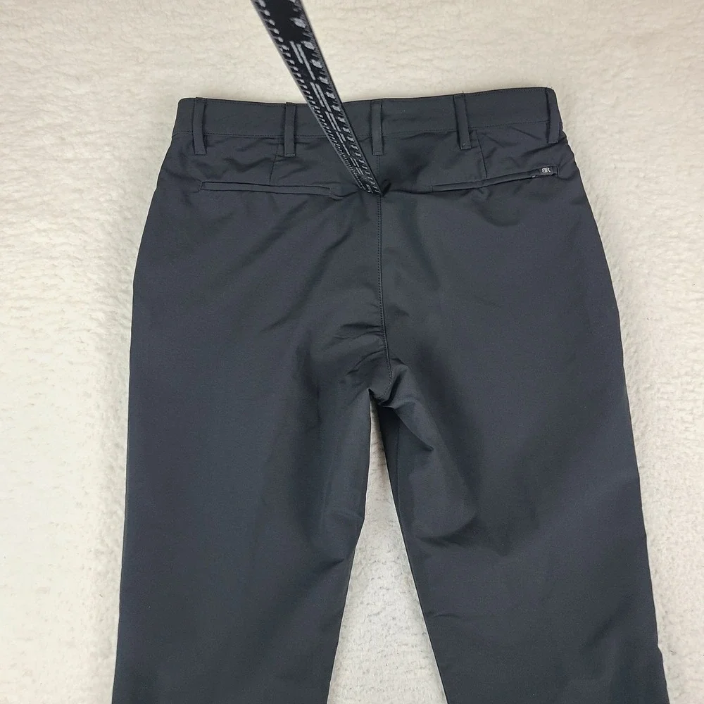 Banana Republic first photo